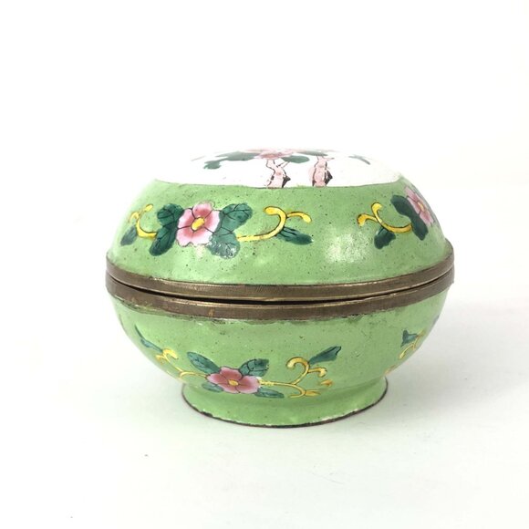 Chinese Canton Enamel Petite Vtg Hand Painted Copper Lidded Box Flower Design - Picture 2 of 6
